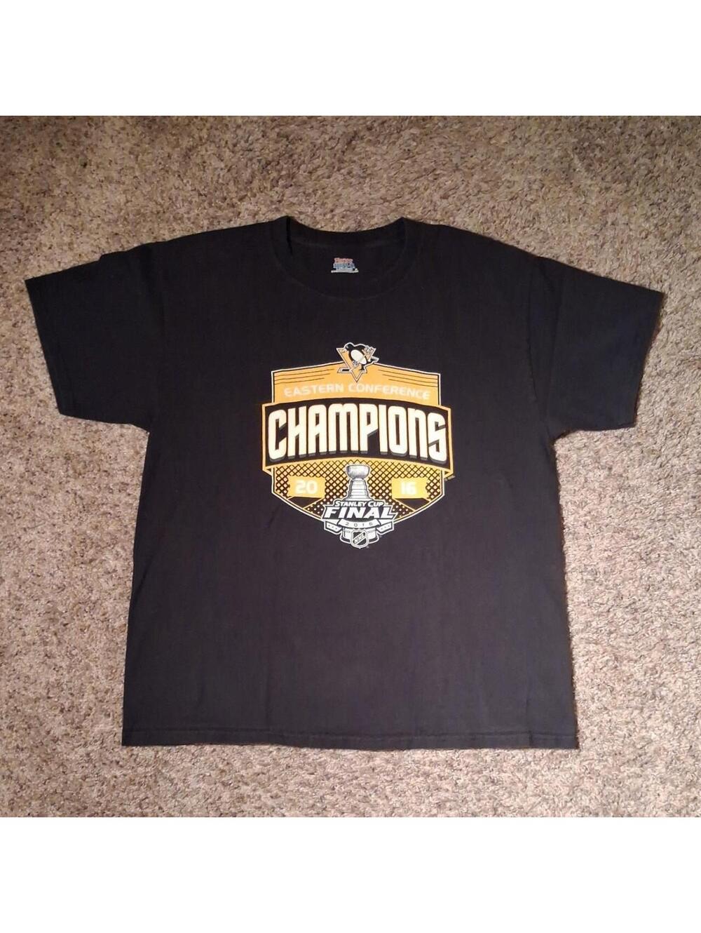 Hanes Men's Black Tshirt